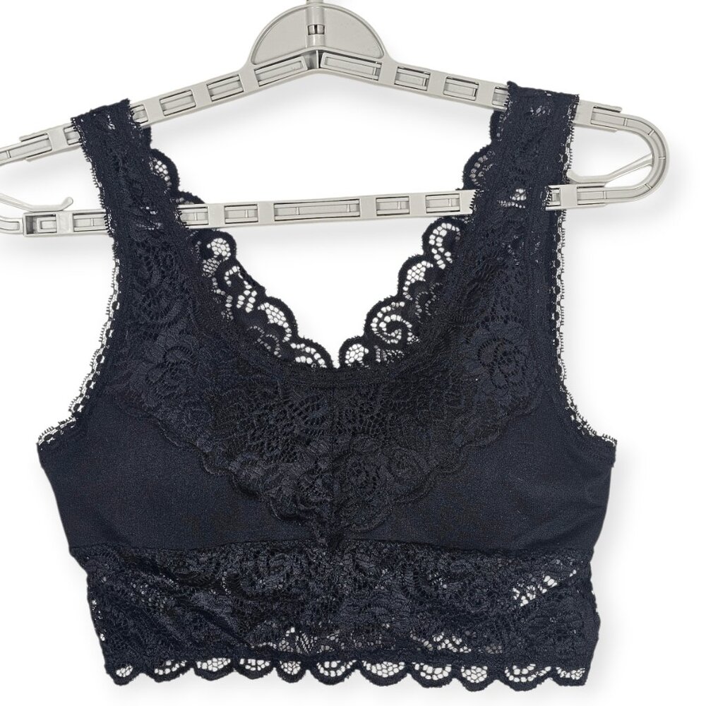 Zenana Lace Cropped Bralette Tank Top S / M Black